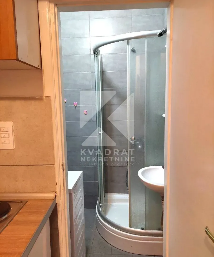 Rent, studio apartment, 30m², Centar, Podgorica