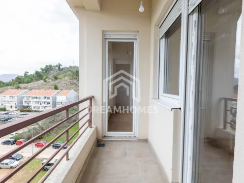 Rent, two bedroom apartment, 60m², Ljubović, Podgorica - image 9