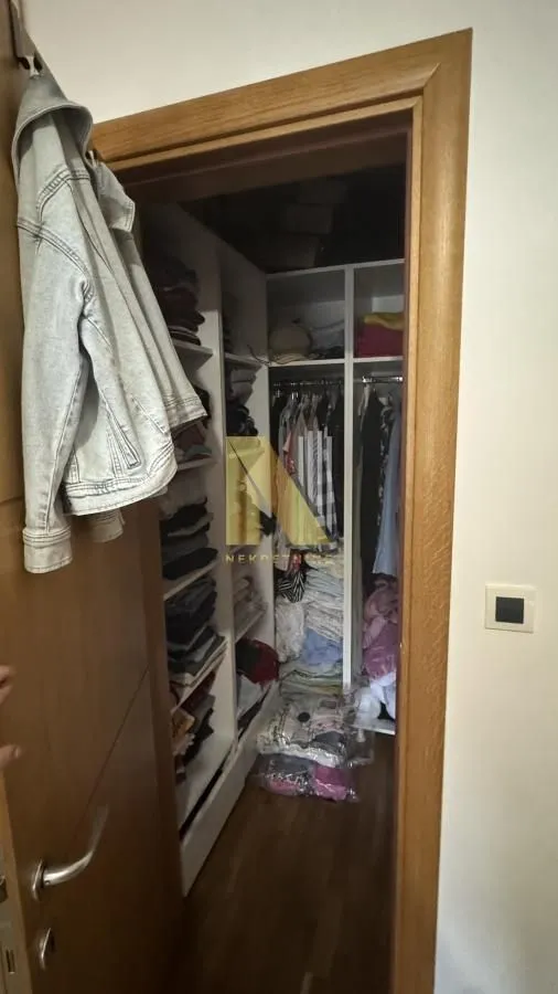 Prodaja, trosoban stan, 69m², Nova Detelinara, Novi Sad Sve Podlokacije