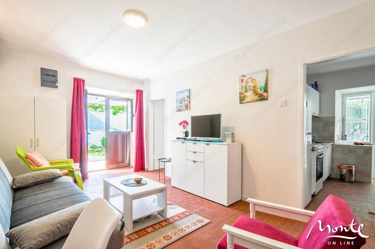 Sale, house, 1198m², Dobrota, Kotor