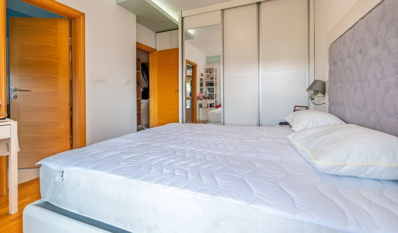 Prodaja, trosoban stan, 136m², Podgorica, Crna Gora