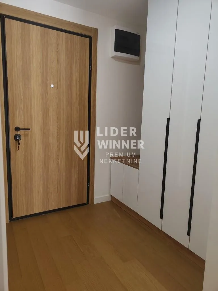 Izdavanje, dvosoban stan, 52m², Autokomanda, Voždovac Sve Podlokacije