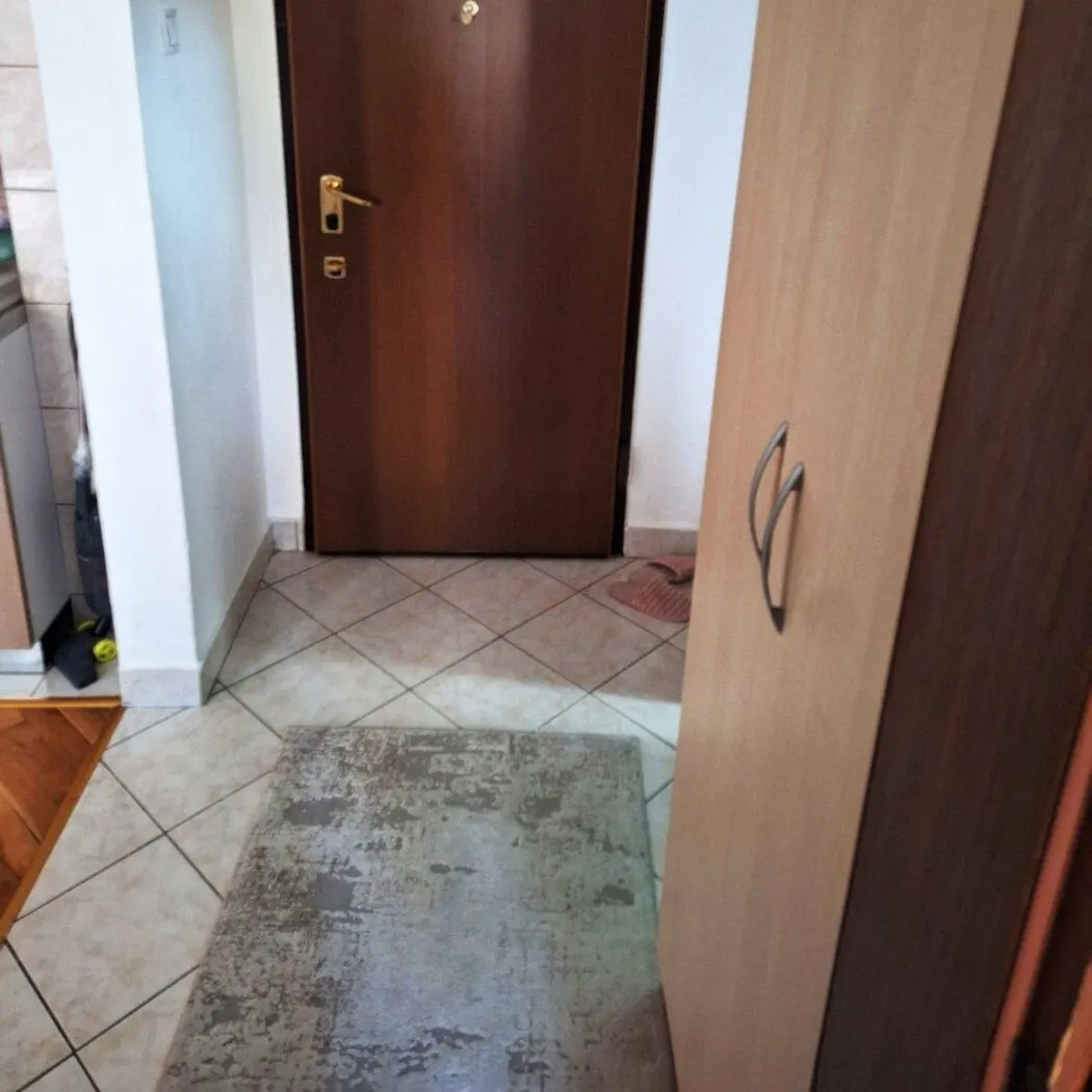 Rent, apartment, 35m², Stari Aerodrom, Podgorica