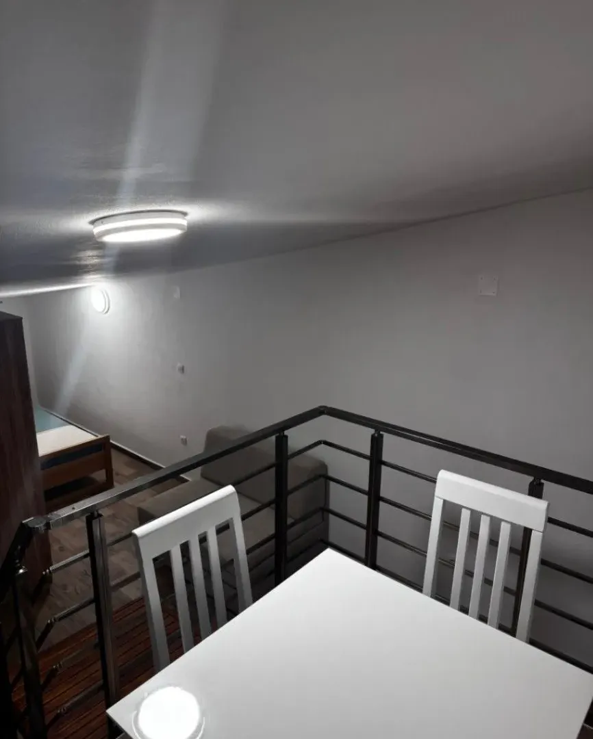 Izdavanje, jednosoban stan, 45m², Kavač, Kotor