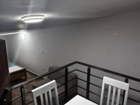 Izdavanje, jednosoban stan, 45m², Kavač, Kotor