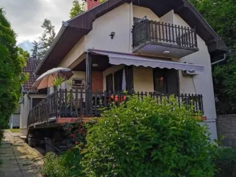 Prodaja, kuća, 214m2, Stari Banovci, Stara Pazova Prodaja, kuća, 214m2, Stari Banovci, Stara Pazova