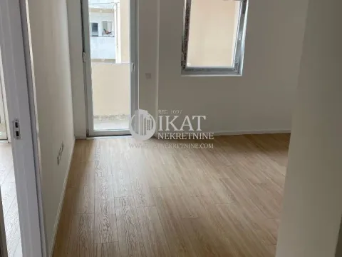 Prodaja, dvosoban stan, 57m², Borča 1, Borča Sve Podlokacije - image 5
