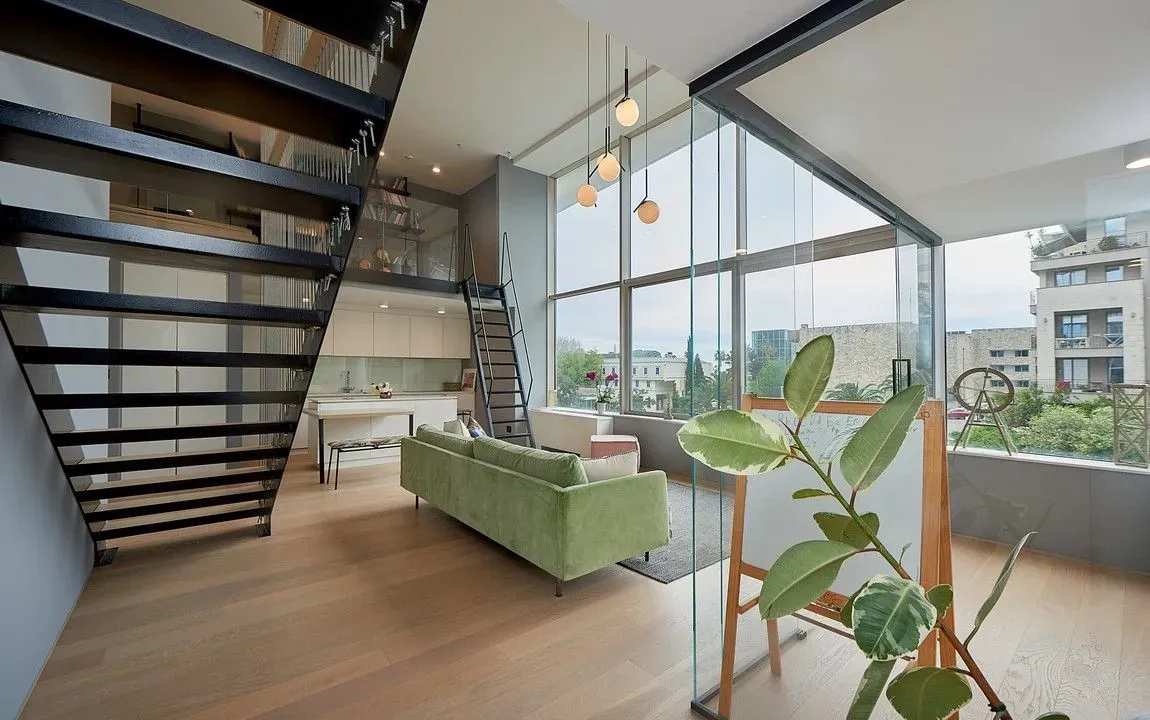 Prodaja, dvosoban stan, 100m², Centar, Budva