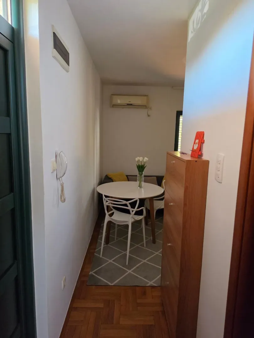 Rent, one bedroom apartment, 35m², 1 maj, Podgorica