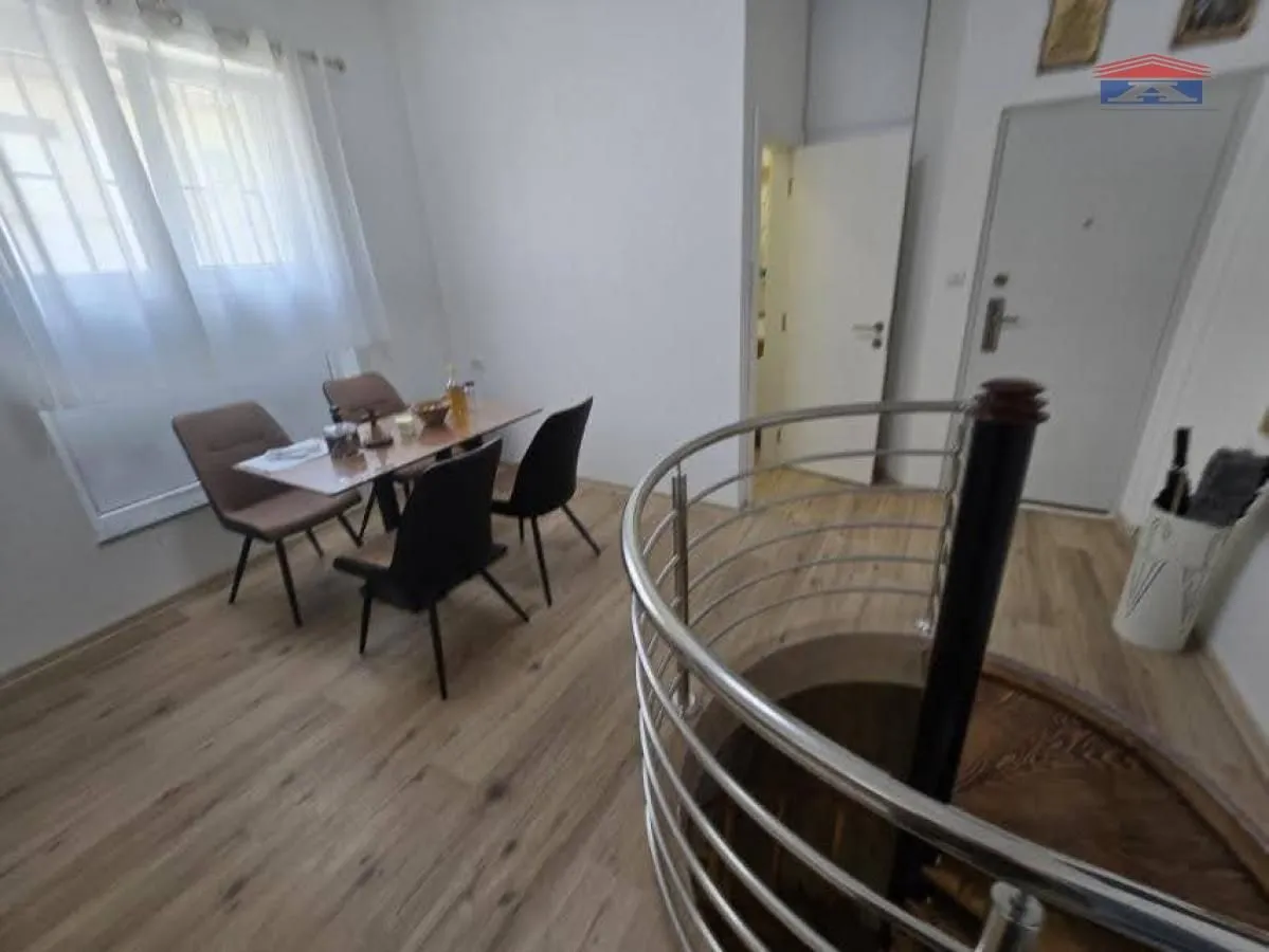 Prodaja, dvosoban stan, 44m², Podbara, Novi Sad Sve Podlokacije