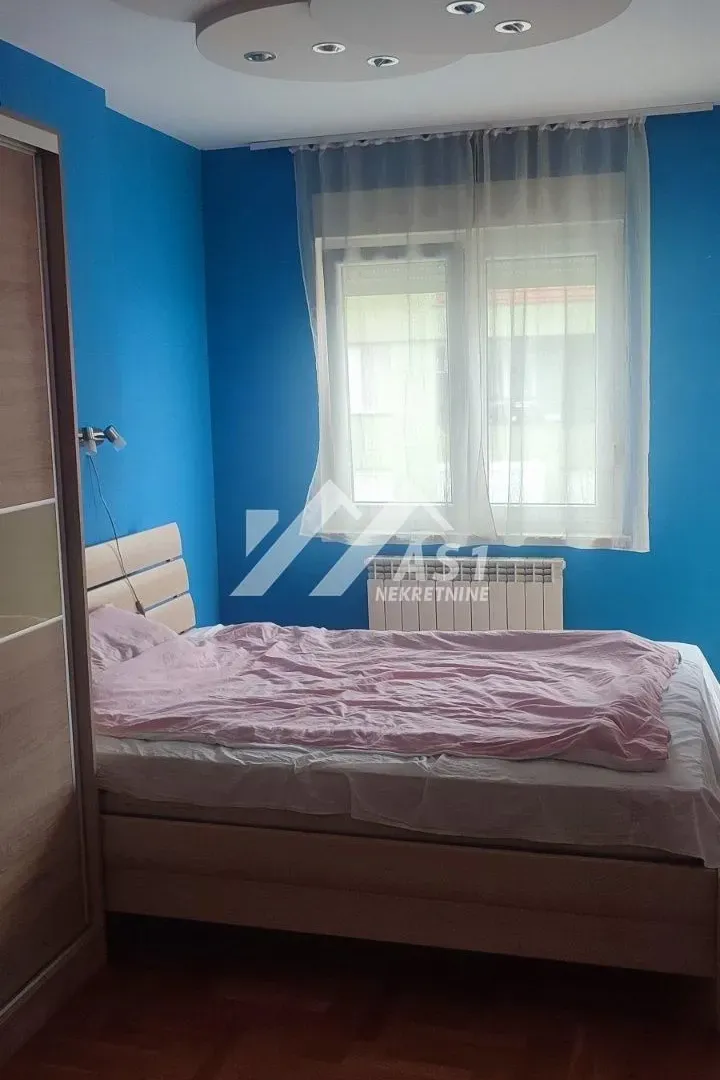 Izdavanje, dvosoban stan, 53m², Grbavica, Novi Sad Sve Podlokacije