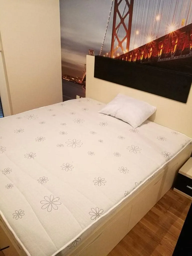 Izdavanje, jednosoban stan, 50m², City Kej, Podgorica