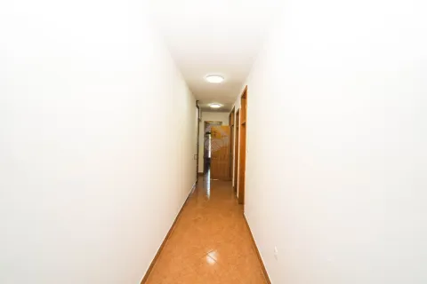 Rent, office space, 300m², Zabjelo, Podgorica - image 10