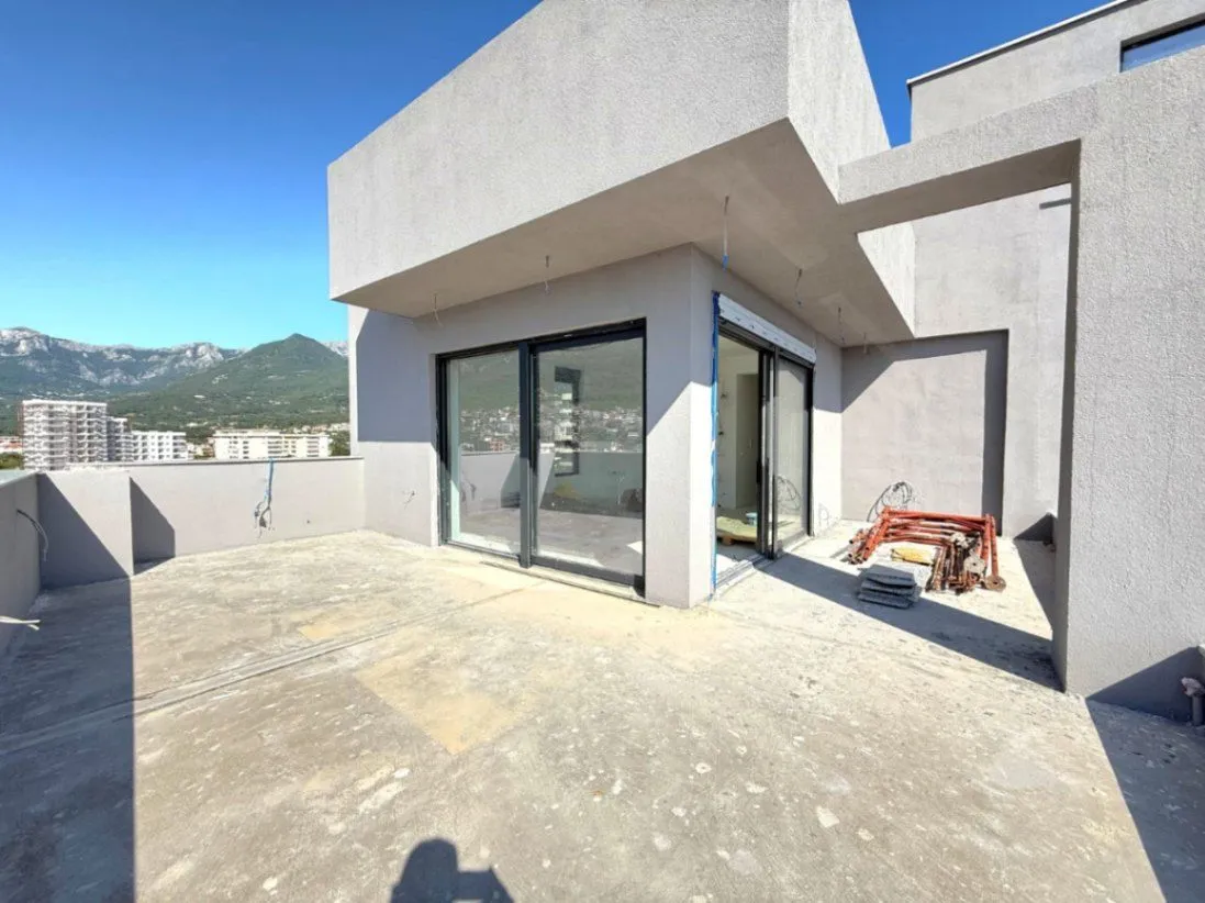 Sale, three bedroom apartment, 135m², Ilino, Bar