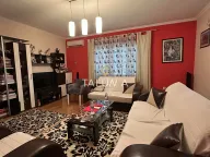 Izdavanje, stan, 200m², Tološi, Podgorica - image 1