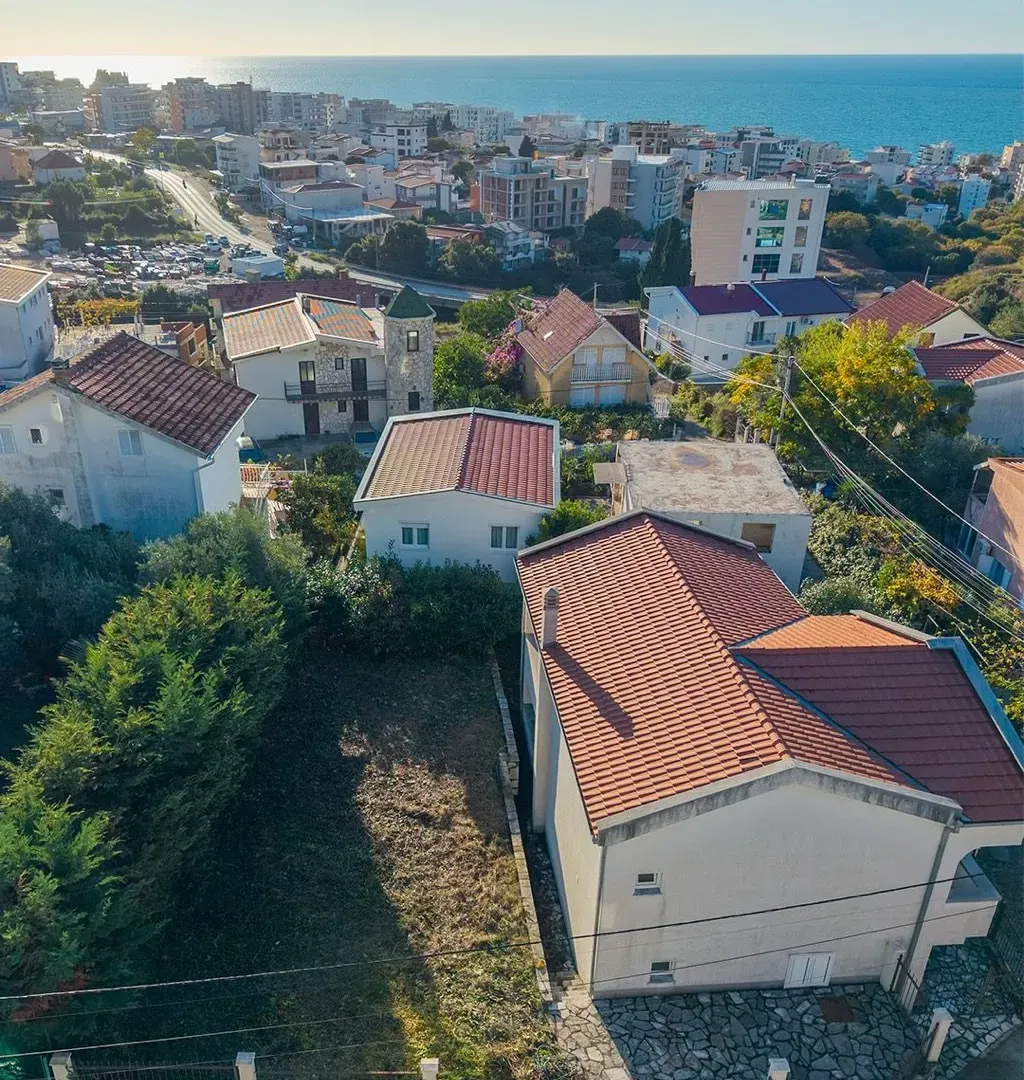 Prodaja, kuća, 114m², Dobre Vode, Bar