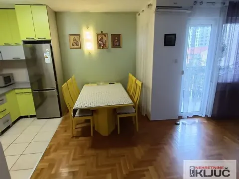 Prodaja, trosoban stan, 90m², Nova Detelinara, Novi Sad Sve Podlokacije - image 4