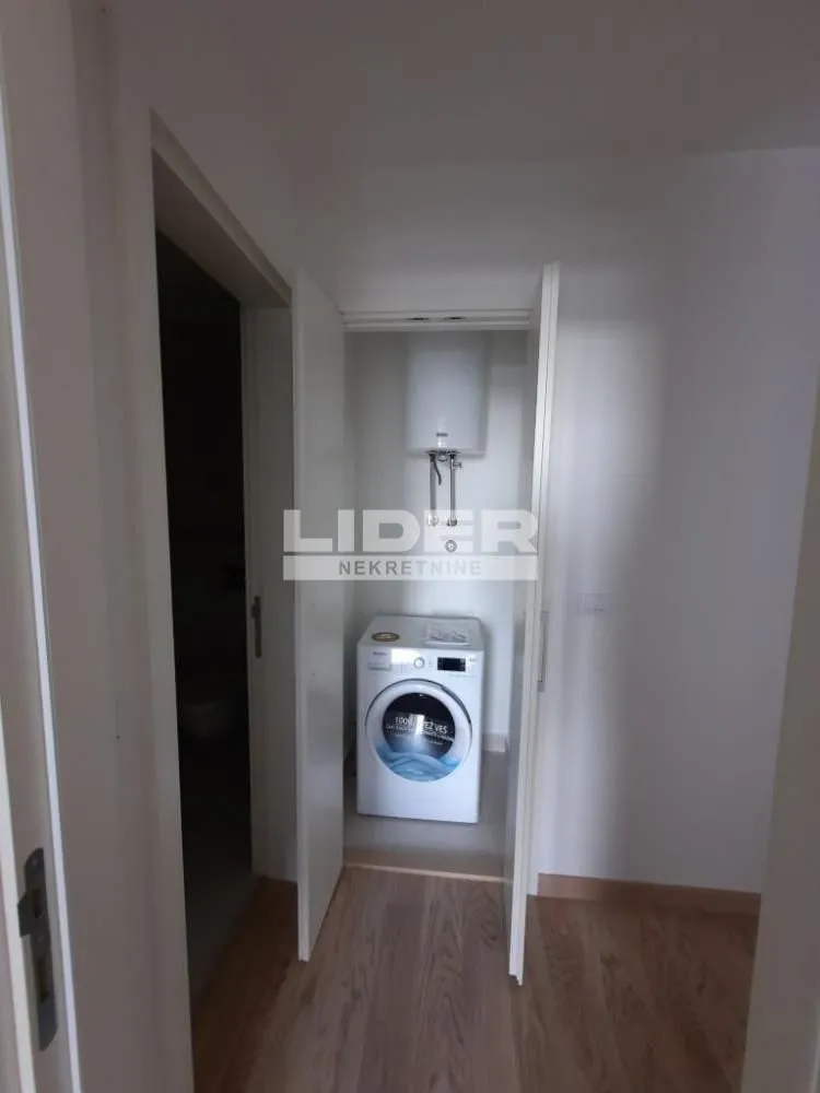 Rent, two bedroom apartment, 54m², Savski Venac, Beograd
