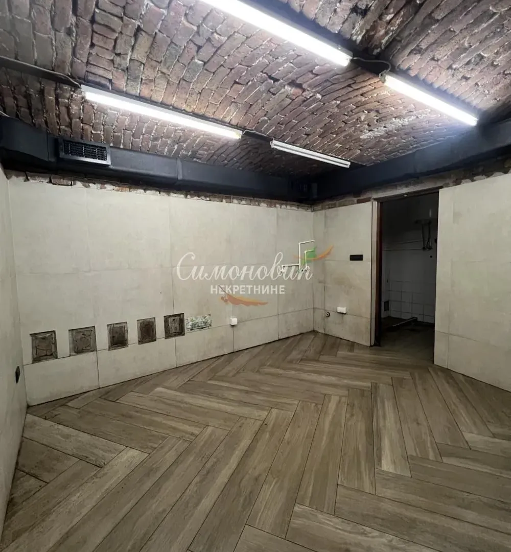 Sale, office space, 82m², Stari Grad, Beograd
