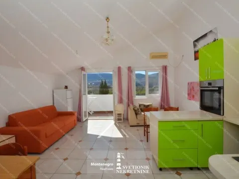 Prodaja, dvosoban stan, 62m², Topla, Herceg Novi - image 1