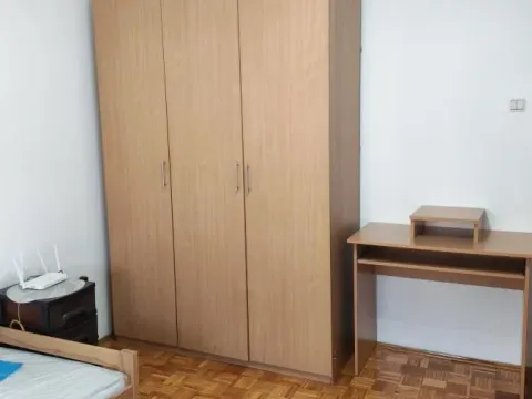 Izdavanje, trosoban stan, 72m², Centar, Kragujevac - image 5