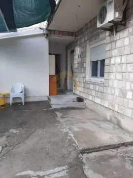 Prodaja, dvosoban stan, 72m², Centar, Tivat - image 2