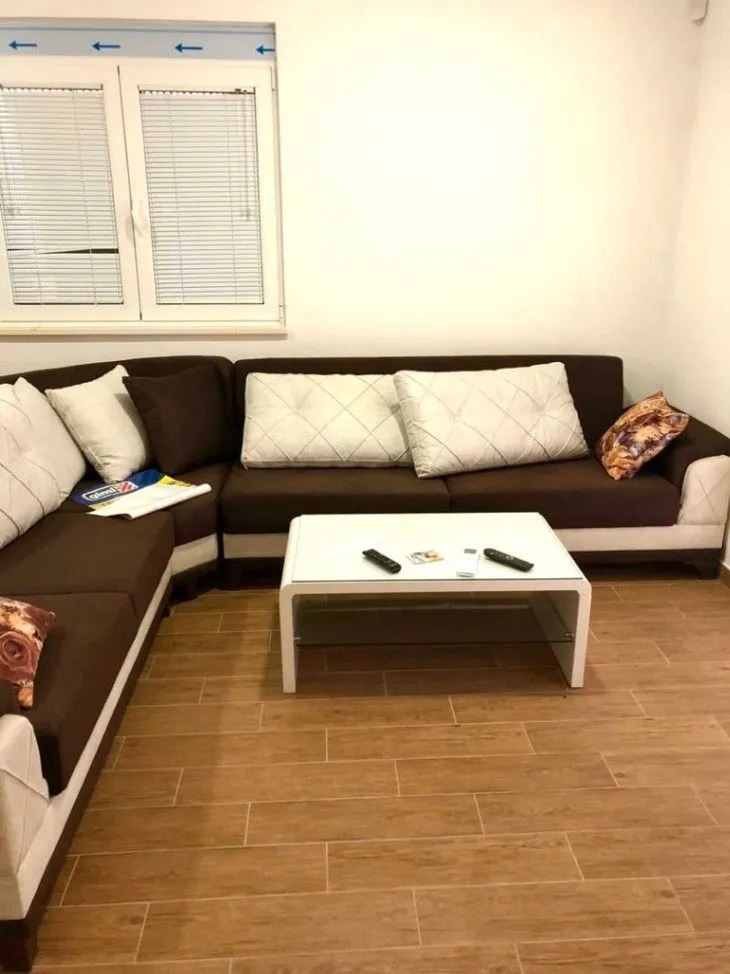 Izdavanje, jednosoban stan, 54m², Sutomore, Bar