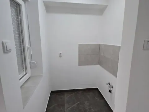 Rent, studio apartment, 25m², Sremski Karlovci, Novi Sad - image 2