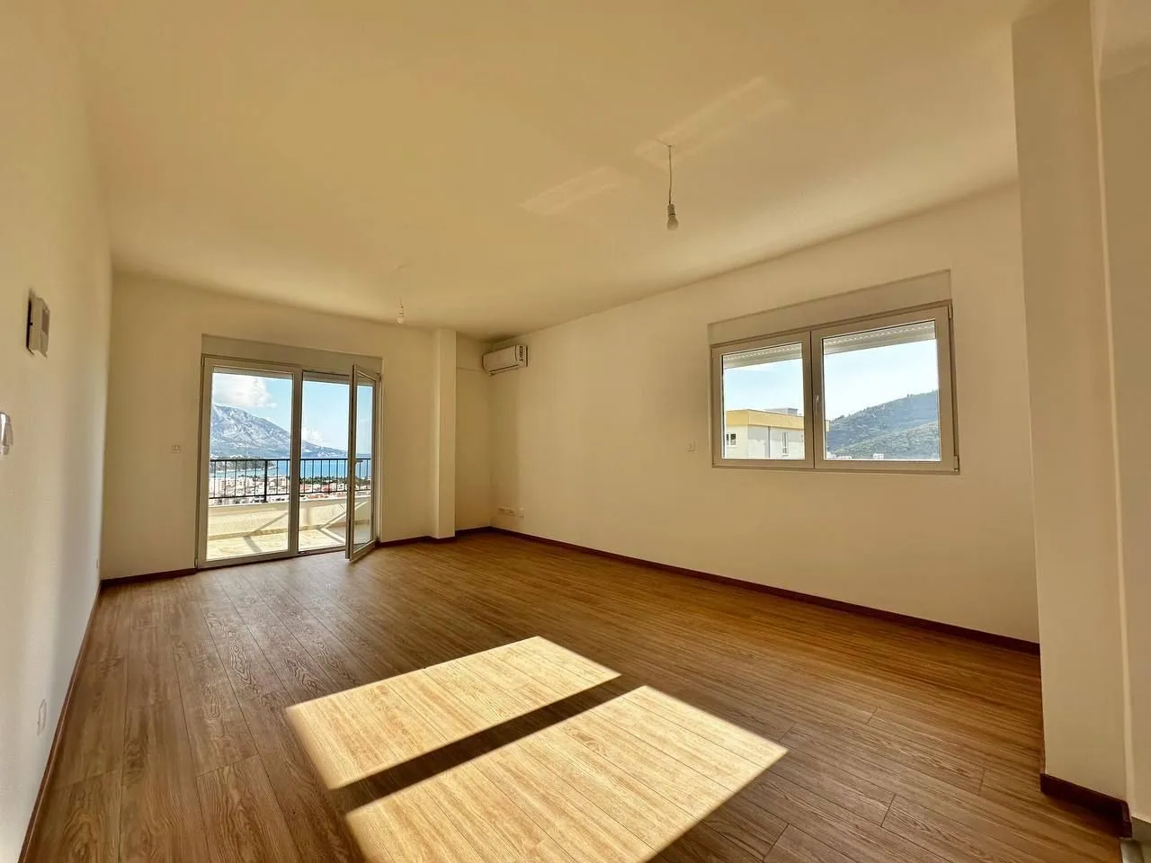 Sale, three bedroom apartment, 92m², Budva, Crna Gora