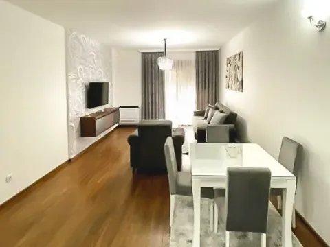 Izdavanje, dvosoban stan, 69m², Master Kvart, Podgorica - image 11