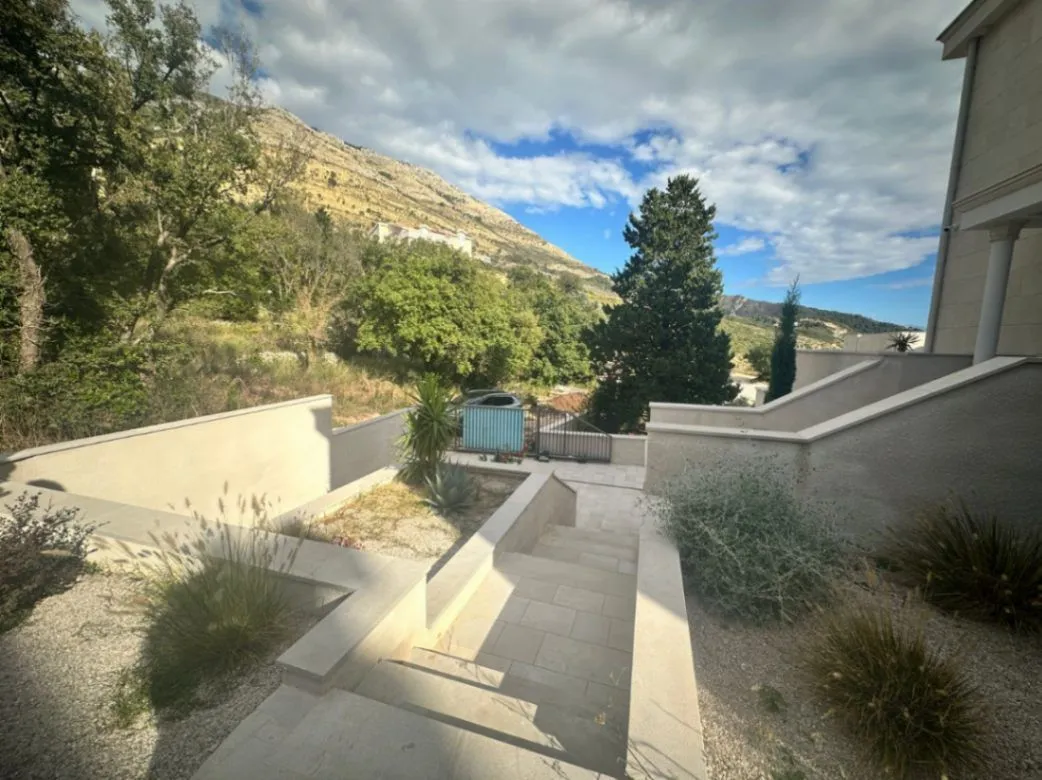 Sale, house, 270m², Budva, Crna Gora