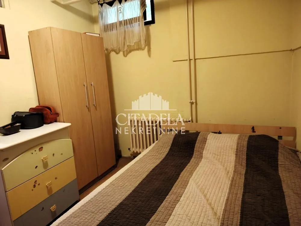 Prodaja, dvosoban stan, 48m², Novi Beograd Blok 72, Novi Beograd Sve Podlokacije