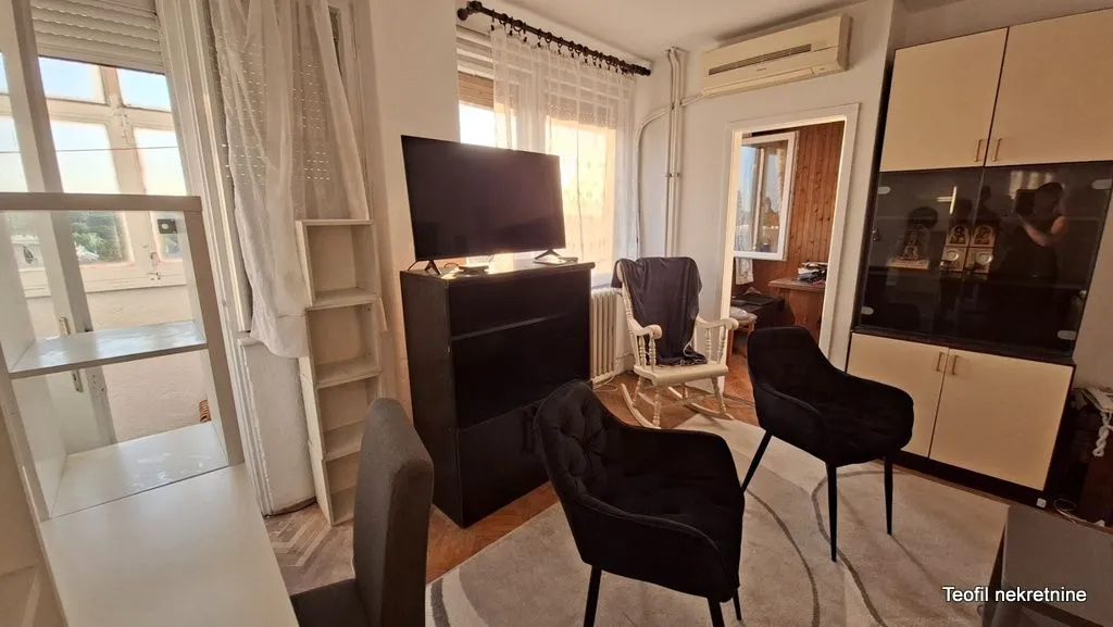 Izdavanje, dvosoban stan, 60m², Voždovac, Voždovac Sve Podlokacije