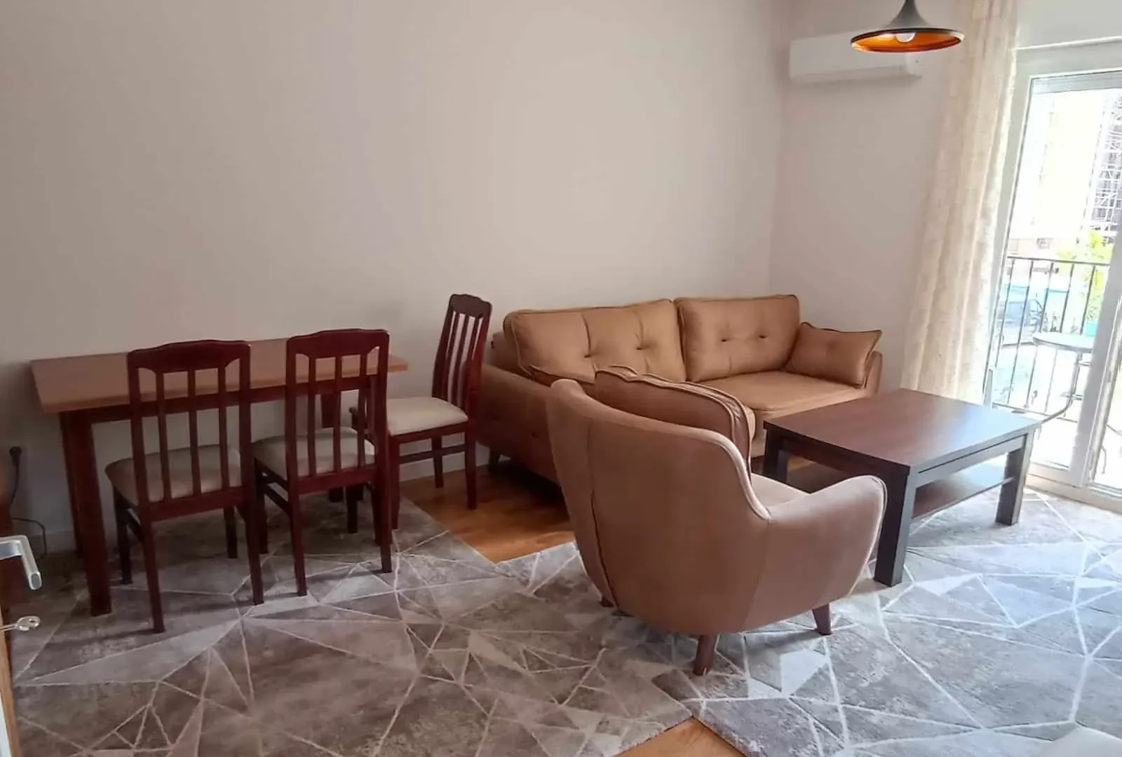 Rent, one bedroom apartment, 42m², Pobrežje, Podgorica