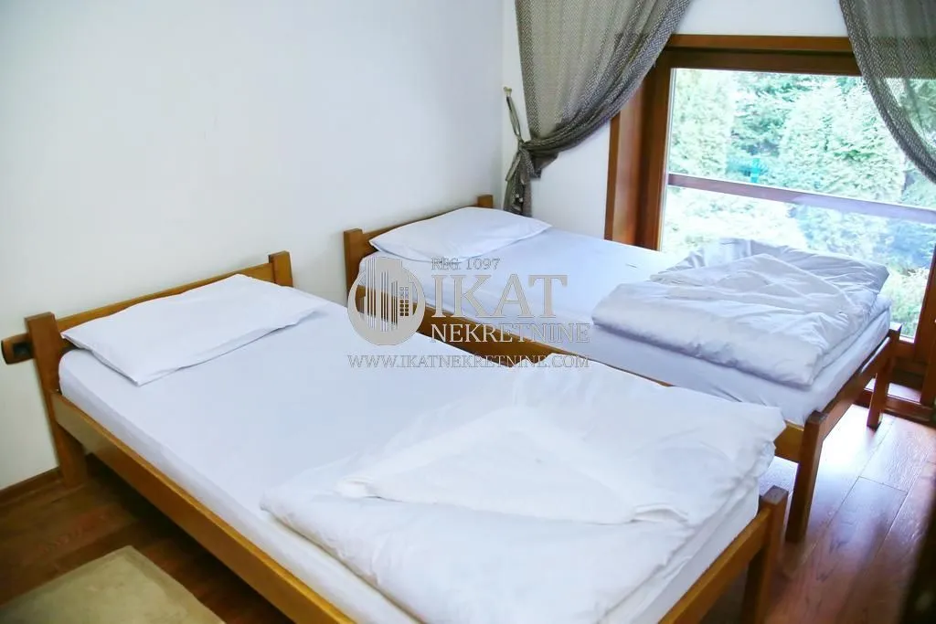 Prodaja, trosoban stan, 89m², Palisad, Zlatibor