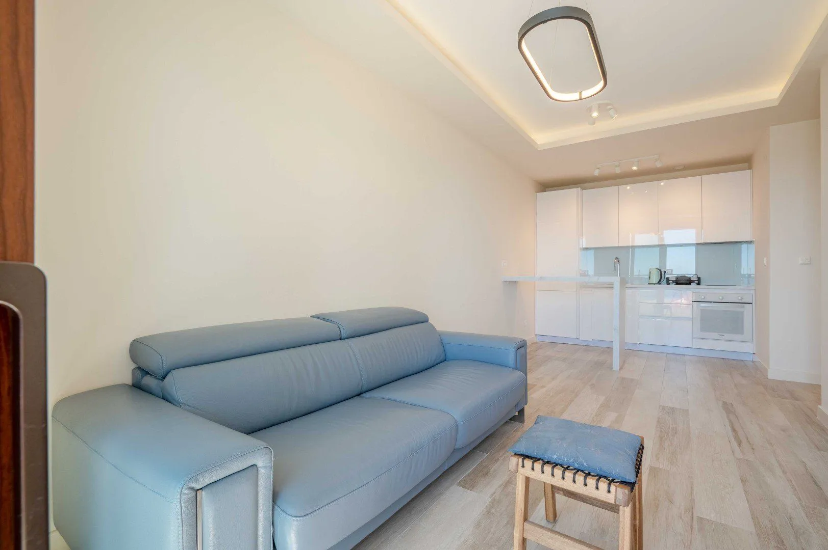 Sale, one bedroom apartment, 46m², Petrovac, Budva
