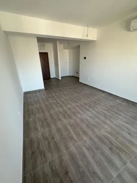 Sale, studio apartment, 30m², Šušanj, Bar - image 4