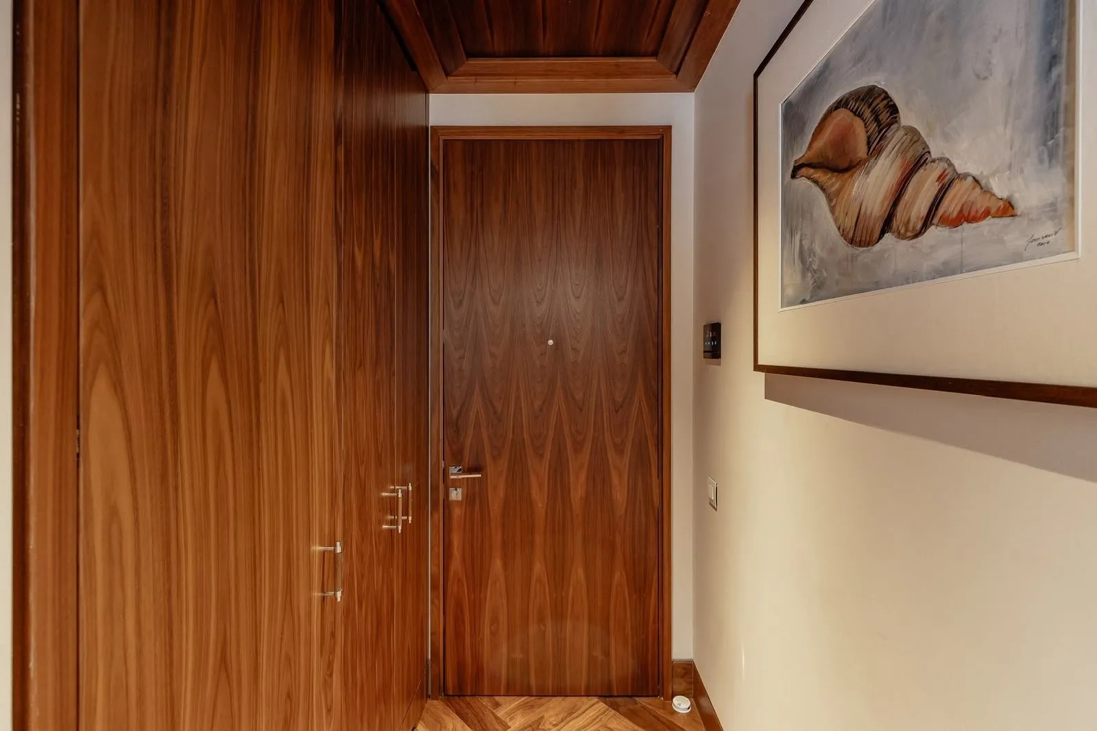 Rent, one bedroom apartment, 74m², Porto Montenegro, Tivat