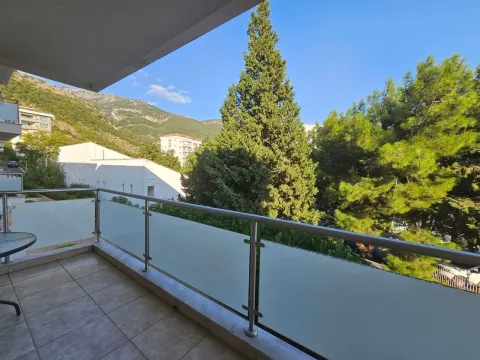 Sale, two bedroom apartment, 90m², Bečići, Budva - image 19