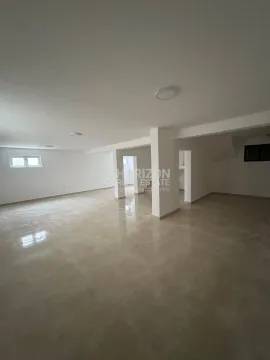 Rent, office space, 500m², Stari Aerodrom, Podgorica - image 7