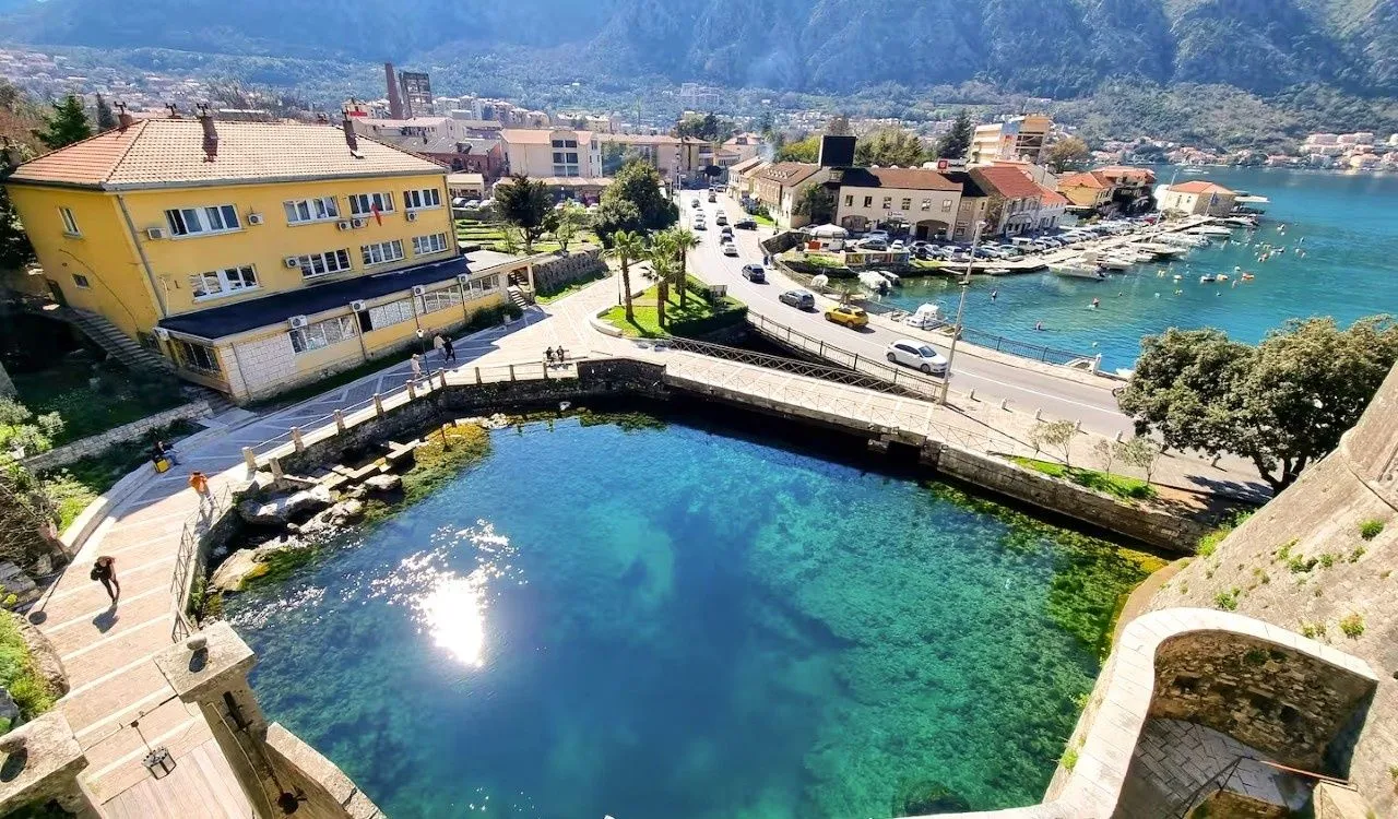 Sale, one bedroom apartment, 42m², Stari Grad Kotor, Kotor