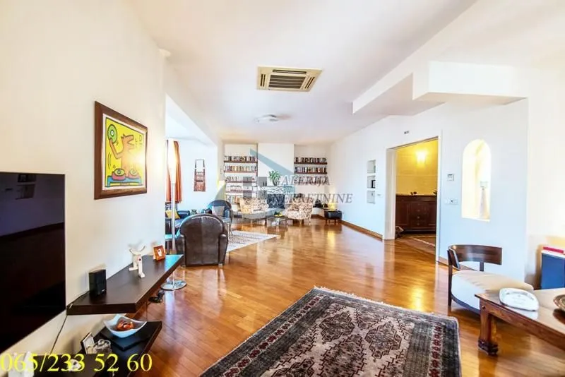 Sale, apartment, 375m², Voždovac Sve Podlokacije, Beograd