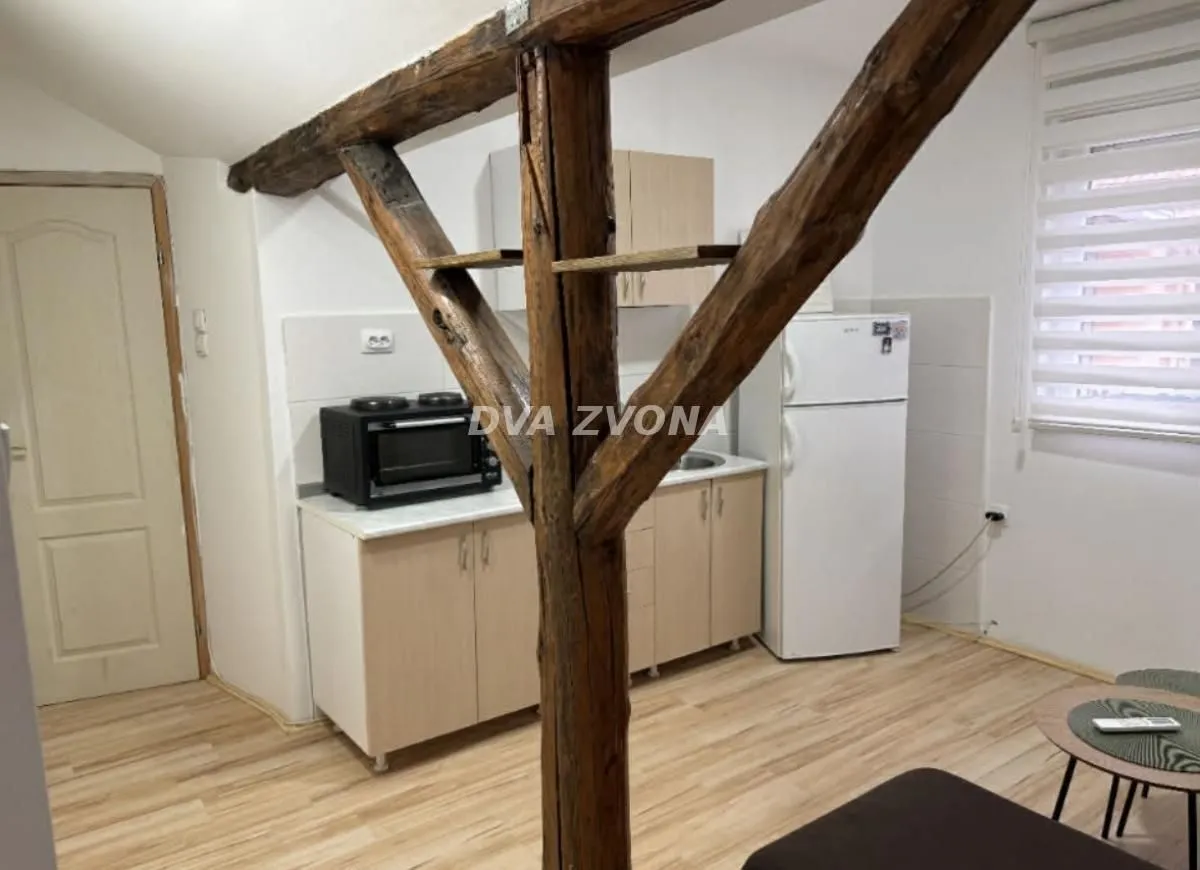 Prodaja, jednosoban stan, 24m², Centar, Novi Sad