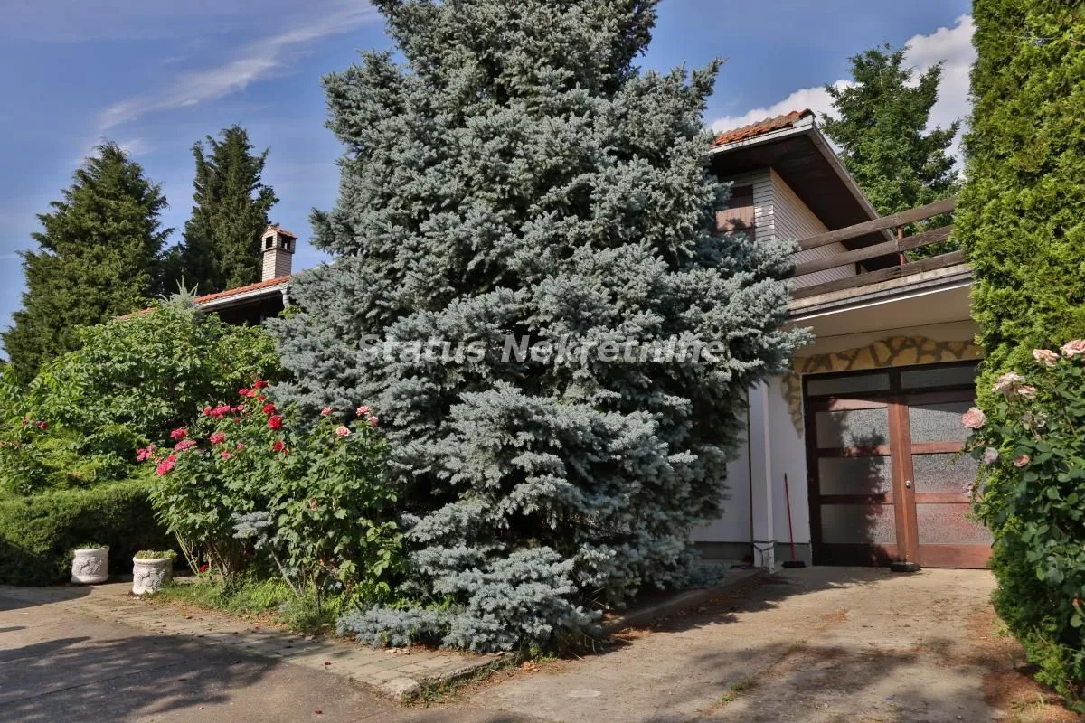 Prodaja, kuća, 322m², Ledinci, Petrovaradin