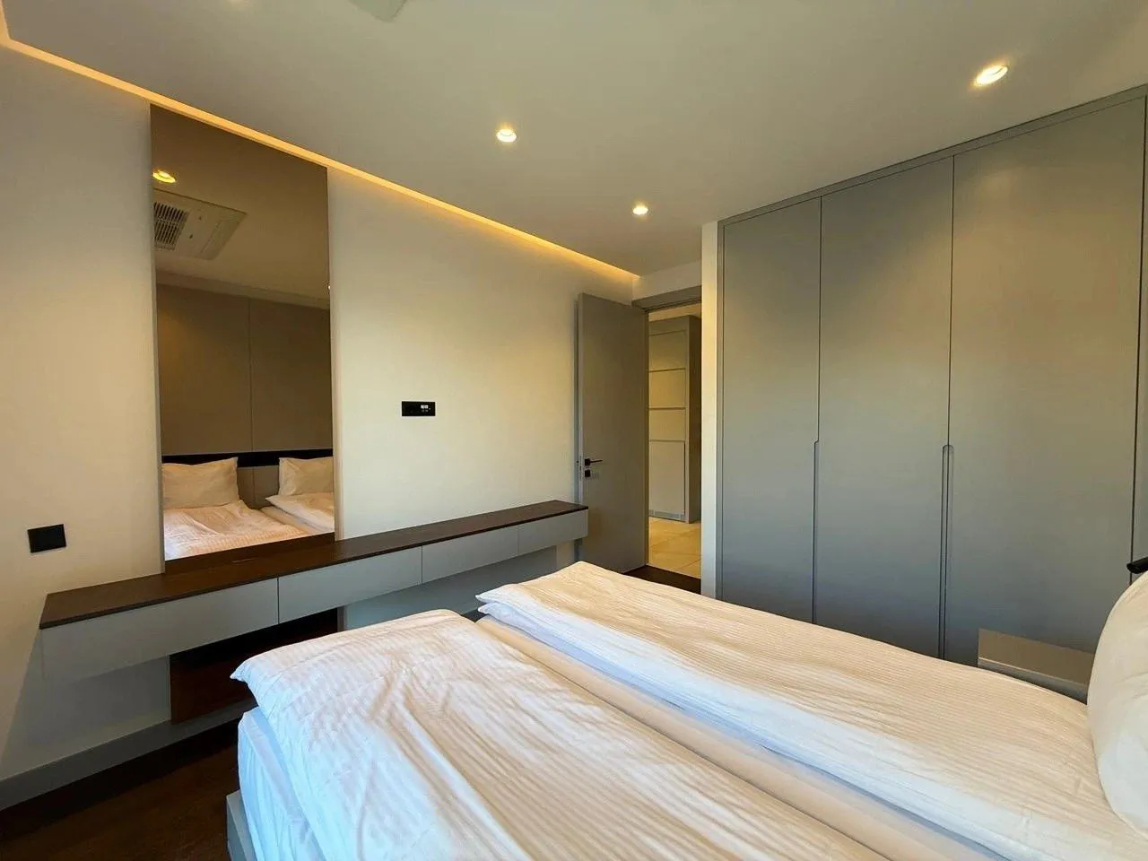 Sale, apartment, 45m², Bečići, Budva