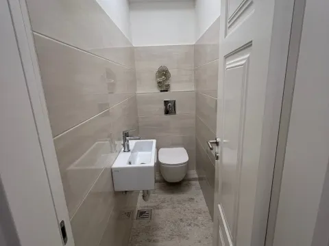 Rent, three bedroom apartment, 95m², Obala Morače, Podgorica - image 7