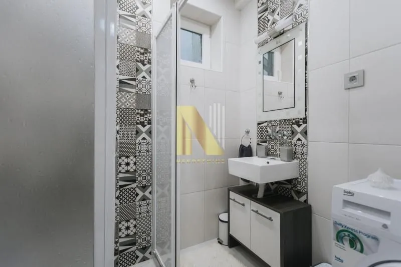 Prodaja, jednosoban stan, 38m², Stari grad, Novi Sad