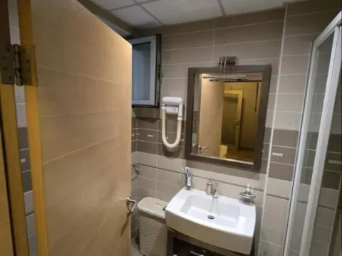 Sale, four bedroom apartment, 131m², Centar, Novi Sad - image 24