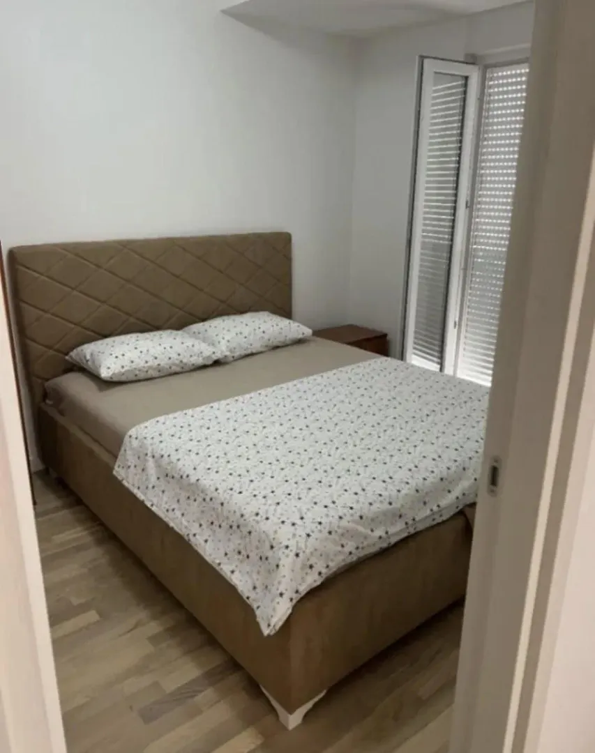 Rent, studio apartment, 43m², Centar, Podgorica
