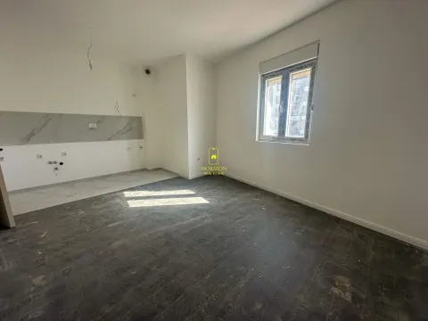 Prodaja, garsonjera, 29m², Zabjelo, Podgorica - image 4